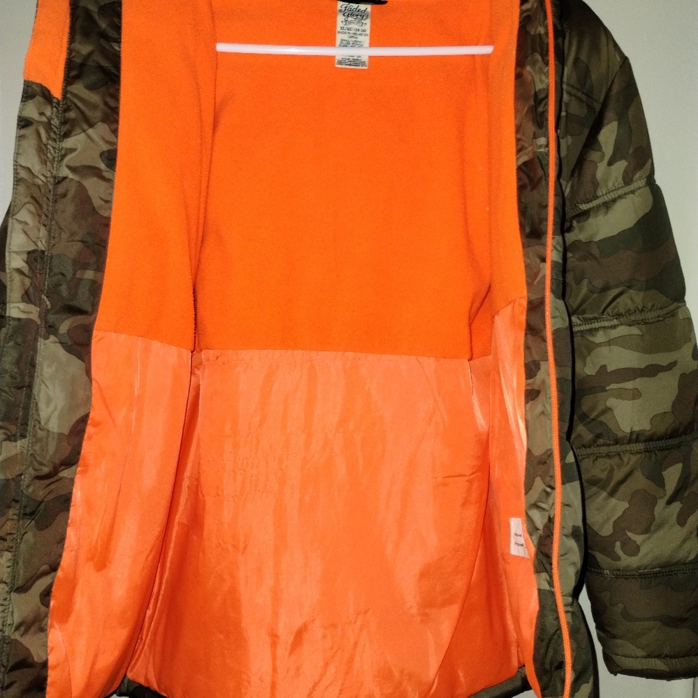 Coat - Picture 2 of 6